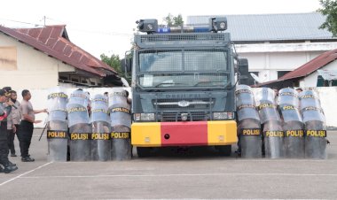 Persiapan-Pilkada-2024,-Puluhan-Personel-Polres-Belu-Seminggu-Penuh-Gelar-Latihan-Pengendalian-Massa,-Simak-Videonya