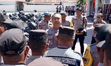 Kumpulkan-Seluruh-Bhabinkamtibmas,-Kapolres-Belu-Beri-Arahan-dan-Pastikan-Kendaraan-Dinas-Siap-Digunakan-dalam-Pengamanan-Pilkada-2024