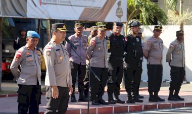 Pimpin-Pengamanan-Kunjungan-Paus-Fransiskus-di-Timor-Leste,-Kapolres-Belu-Tegaskan-Anggota-Laksanakan-Tugas-Sesuai-SOP-dan-Jangan-Underestimate