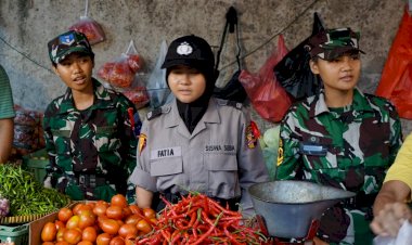 Siswi-Disabilitas-Sekolah-Polwan-Bergelar-Sarjana-Psikologi-IPK-Cumlaude
