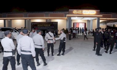 Turun-dari-Siang-hingga-Malam,-Ratusan-Polres-Belu-dan-Brimob-Sukses-Amankan-Debat-Putaran-Kedua-Paslon-Bupati-dan-Wakil-Bupati-Belu-Tahun-2024