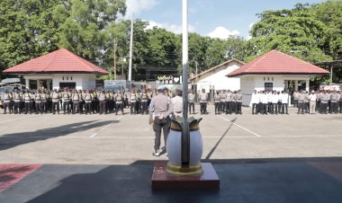 H-2-Pemungutan-Suara-Pilkada-2024,-Polres-Belu-Gelar-Apel-Pergeseran-Personel-Menuju-Tempat-Pemungutan-Suara