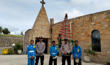 Perayaan-Natal-kedua-di-tahun-2024,-Polres-Belu-dan-Jajaran-kembali-Turun-ke-Gereja-gereja-Jamin-Ibadah-Berjalan-Kondusif