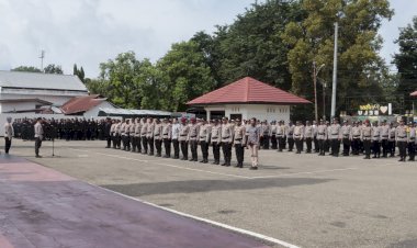 Pasca-Pengamanan-Putusan-Dismissal-MK,-Ratusan-Personel-Polres-Belu-dan-Satu-Kompi-BKO-Brimob-Laksanakan-Siaga-dan-Tingkatkan-Patroli