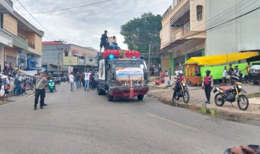 Jemaat-GMIT-Klasis-Belu-Pawai-Kemenangan-Paskah-2025,-Personel-Ops-Semana-Santa-Polres-Belu-Turun-Lakukan-Pengamanan-dan-Pengawalan