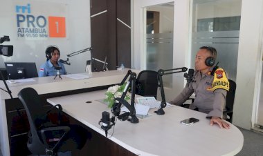 Dialog-Lintas-Atambua-Pagi,-Kabag-Ops-Polres-Belu-Ajak-Masyarakat-Pendengar-RRI-Dukung-Polri-Berantas-Operasi-Masyarakat