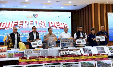 Bareskrim-Gagalkan-Penjualan-Sisik-Trenggiling -- 