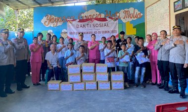Baksos-Sambut-Hari-Bhayangkara-ke-79,-Polres-Belu-Beri-Bantuan-Seragam-Sekolah-dan-Sembako-untuk-Anak-anak-Yayasan-Gracia-Hati-Mulia