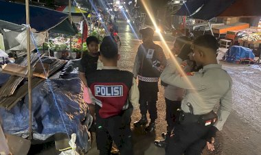 Patroli-Akhir-Pekan,-Tim-Perintis-Samapta-Polres-Belu-Sisir-Sejumlah-Titik-Cegah-Segala-Bentuk-Aksi-Premanisme