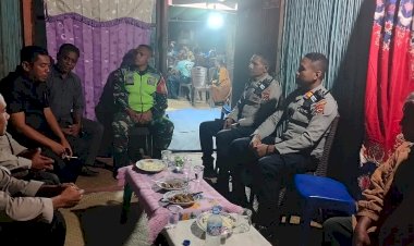 Cegah-Segala-Bentuk-Gangguan-Kamtibmas-di-Malam-Hari,-Polsek-Tasifeto-Barat-Gandeng-Koramil-Insentifkan-Patroli-dan-Sambang-ke-Masyarakat
