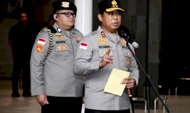 Lepas-Keberangkatan-Personel-Brimobda-NTT-BKO-ke-Polda-Metro-Jaya,-Kapolda-NTT:-Pulanglah-dengan-Selamat-dan-Penuh-Kebanggaan