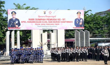 Polda-NTT-Gelar-Upacara-Sumpah-Pemuda-ke-97-dan-Apel-Kebangsaan-Ojol-Buruh:-Kapolda-Ajak-Pemuda-Jadi-Pelaku-Perubahan-untuk-Indonesia-Bersatu