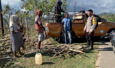 Curah-Hujan-Meningkat,-Bhabinkamtibmas-Nanaet-Polres-Belu-Imbau-Warga-Waspada-Banjir-dan-Tanah-Longsor
