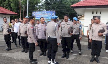 Uji-Disiplin-Sekaligus-Cegah-Penyalahgunaan-Narkoba,-Bid-Propam-Polda-NTT-Gelar-Operasi-Gaktiplin--di-Polres-Belu