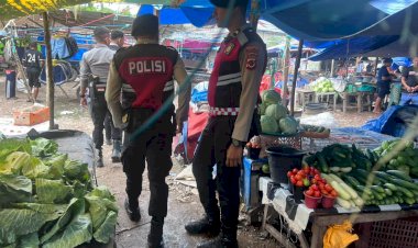 Jalankan-Rutinitas-Menjaga-Kamtibmas,-Tim-Perintis-Samapta-Polres-Belu-Gelar-Patroli-Dialogis-di-Seputaran-Kota
