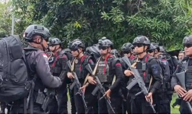 Bentrok-Antar-Desa-di-Pulau-Adonara-Memanas,-Brimob-Maumere-Dikerahkan