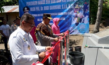Kapolda-NTT-Resmikan-Sumur-Bor-di-Ende,-Warga-Rukun-Lima-Kini-Tak-Lagi-Kesulitan-Air-Bersih