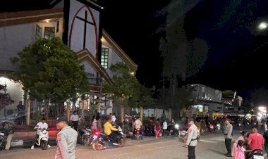 Ibadah-Minggu-Setelah-Paskah,-Personel-Ops-Semana-Santa-2026-Polres-Belu-Turun-ke-Gereja-Beri-Keamanan-dan-Kenyamanan-Umat-saat-Beribadah