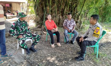 Ada-Gangguan-Kamtibmas-Segera-Lapor-Kami,-Pesan-Bhabinkamtibmas-Tulamalae-Polres-Belu-dan-Babinsa-TNI-Saat-Sambang-ke-Warga-Binaannya