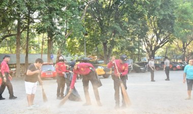 Polda-NTT-Gelar-Bhakti-Sosial-di-Wisata-Pantai-Lasiana,-Wujudkan-Gerakan-ASRI-Bersama-Masyarakat
