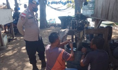 Patroli-ke-Pesisir-Pantai,-Personel-Sat-Polairud-Polres-Belu-Imbau-Nelayan-Utamakan-Keselamatan-Saat-Turun-Melaut