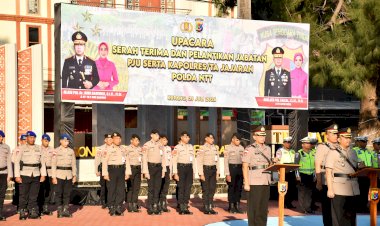 Polda-NTT-Gelar-Upacara-Serah-Terima-dan-Pelantikan-Pejabat-Utama-serta-Kapolres-Jajaran