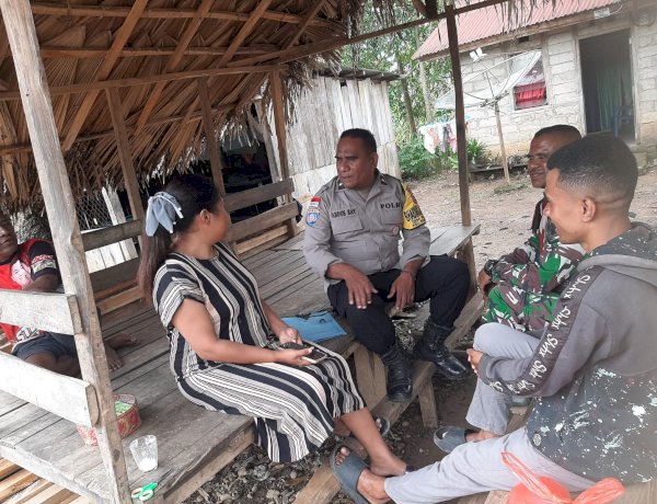 Sinergi Jaga Kamtibmas,Bhabinkamtibmas Polres Belu dan Babinsa Imbau Warga Umaklaran Jauhi Perbuatan Melanggar Hukum