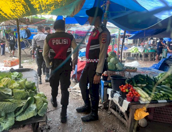 Jalankan Rutinitas Menjaga Kamtibmas, Tim Perintis Samapta Polres Belu Gelar Patroli Dialogis di Seputaran Kota