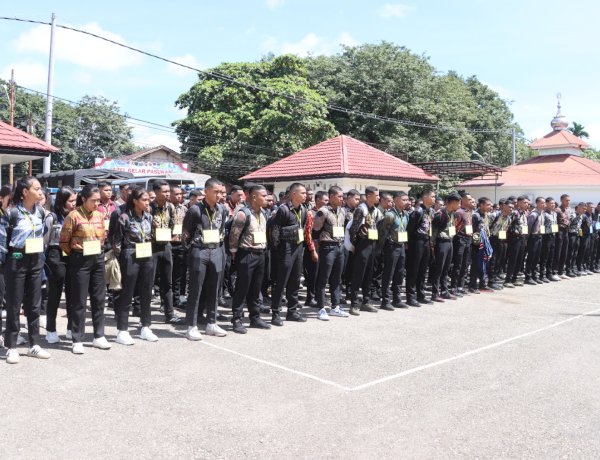 Lepas Ratusan Casis Polri menuju Polda NTT, Wakapolres Belu Beri Tips Jitu Lolos Seleksi Polri T.A 2026