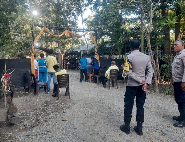 Dihadiri Ratusan Umat Paroki Stella Maris Atapupu, Polsek Kakuluk Mesak Turun Amankan Misa Syukur 25 Tahun Hidup Membiara Fr. Yohanes Mau, BHK