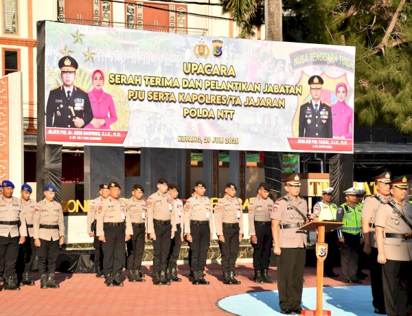 Polda NTT Gelar Upacara Serah Terima dan Pelantikan Pejabat Utama serta Kapolres Jajaran