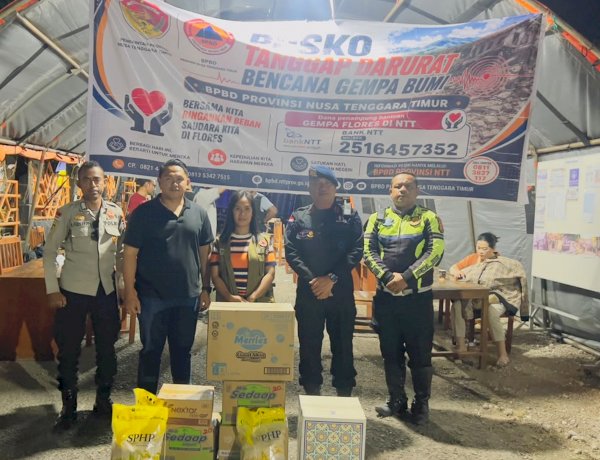Serahkan ke BPBD NTT, Ribuan Paket Bantuan Kemanusiaan dari Polres Belu dan Masyarakat di Perbatasan Siap Didistribusikan ke Korban Bencana Flores
