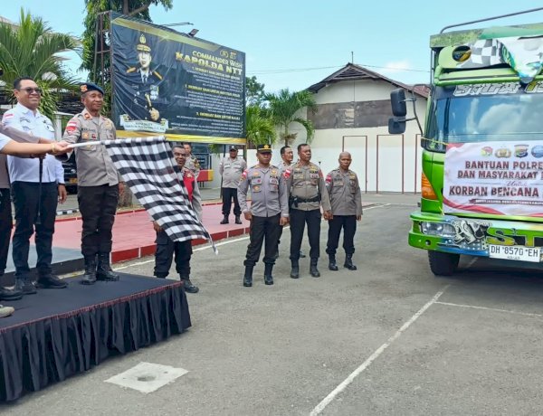 Dari Sembako hingga Perlengkapan Wanita dan Bayi, Polres Belu bersama Pemda Kirim Ribuan Paket bantuan Kloter Kedua untuk Korban Bencana Flores