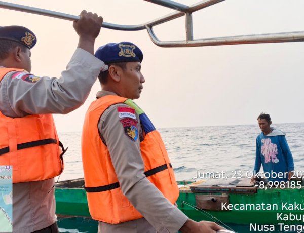 Patroli di Perairan Atapupu, Sat Polairud Polres Belu Imbau Nelayan Utamakan Keselamatan saat Melaut