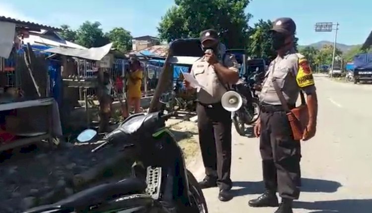 Bertemu Warga di Pasar Dualaus, Polsek Kakuluk Mesak Beberkan Cara Memerangi Covid-19