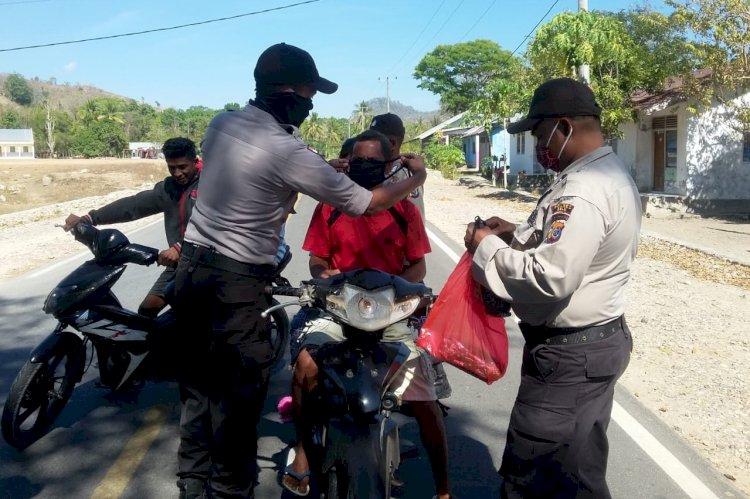 Polsek Raihat Gelar Aksi Gebrak Masker dan Sosialisasi 3M Cegah Covid-19