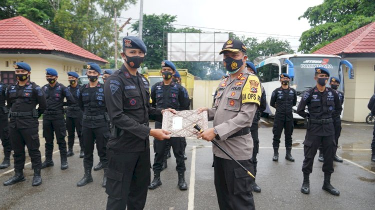 Lepas BKO Brimob Nusantara, Kapolres Belu: Terima Kasih, Jadikan Tugas Pengamanan Pilkada Sebagai Pengalaman Berharga