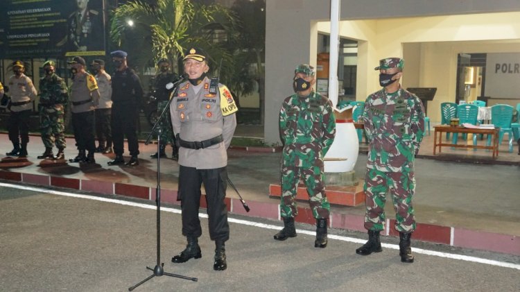 Kapolres Belu Bersama Dandim dan Dansatgas Pimpin Langsung Pengamanan Malam Pergantian Tahun di Tapal Batas