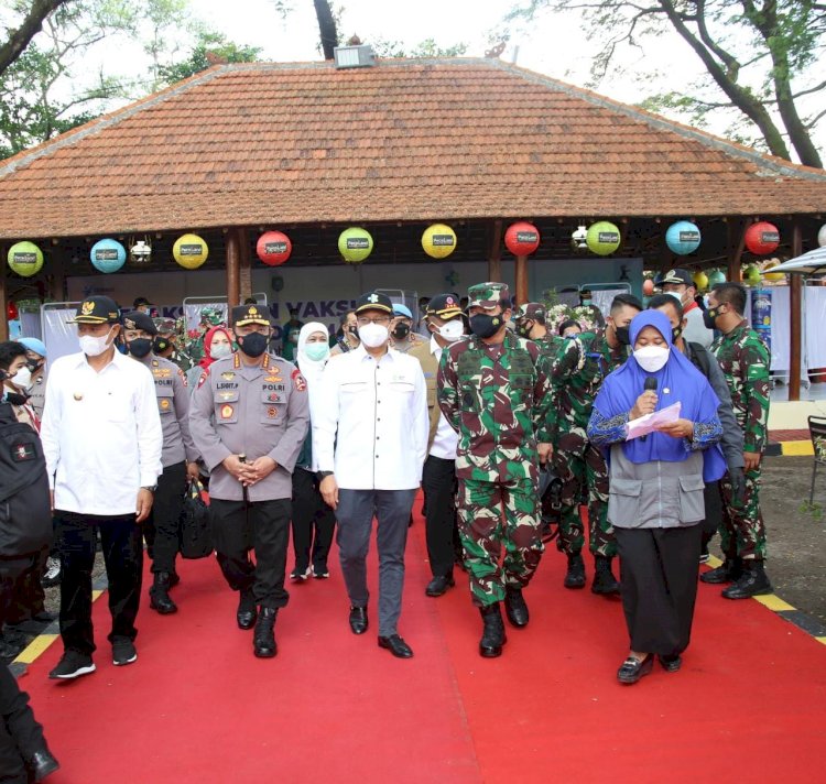 Tinjau PPKM di Madiun, Kapolri Minta Manajemen Pengendalian Covid Tercatat Dengan Baik