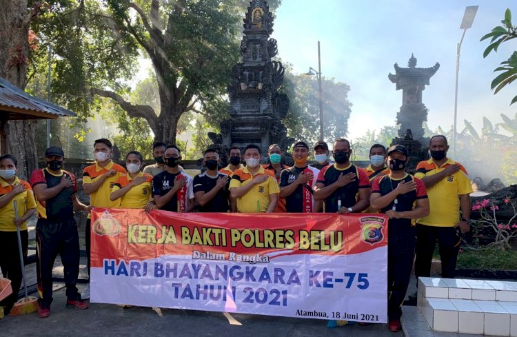 Hari Bhayangkara ke 75, TNI Polri di Belu Kompak Gelar Kerja Bakti di Tempat Ibadah, Tonton Videonya