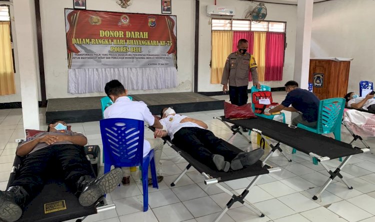 Hari Bhayangkara ke 75, Bupati Belu Bersama Kapolres dan Dandim Ikut Sumbang Darah untuk Sesama