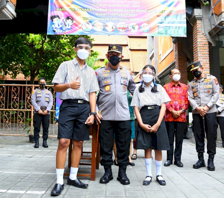 Pelajar Senang Bisa Belajar Tatap Muka, Kapolri: Fokus Gapai Cita-Cita Agar Jadi Kebanggaan Keluarga