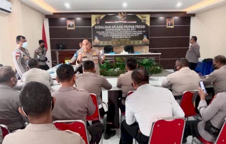 Tindak Lanjut Program Kapolri, Kabid Propam Polda NTT Turun di Polres Belu Sosialisasi Aplikasi Propam Presisi