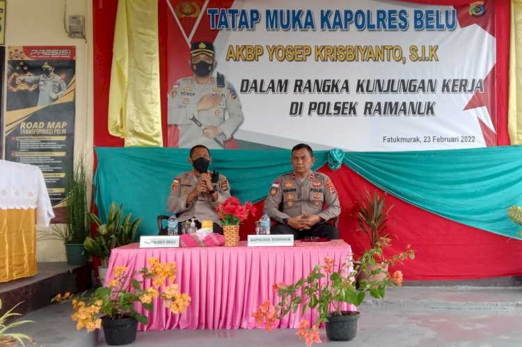 Beri Motivasi, Kapolres Belu Ajak Anggota Polsek Raimanuk Tetap Semangat Bertugas di Tengah Keterbatasan