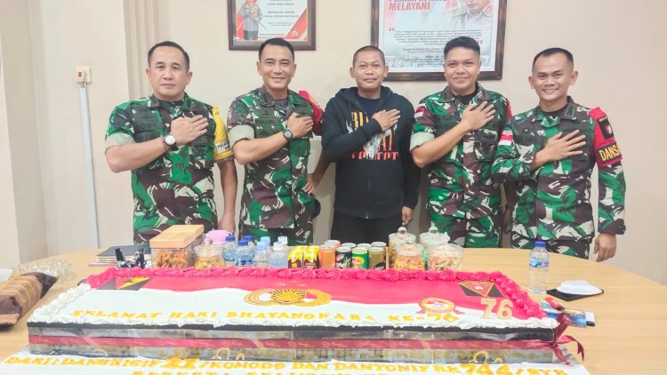 Jauh-jauh dari Kupang ke Tapal Batas, Danbrigif bersama Danyon Armed Beri Kejutan Manis untuk Polres Belu