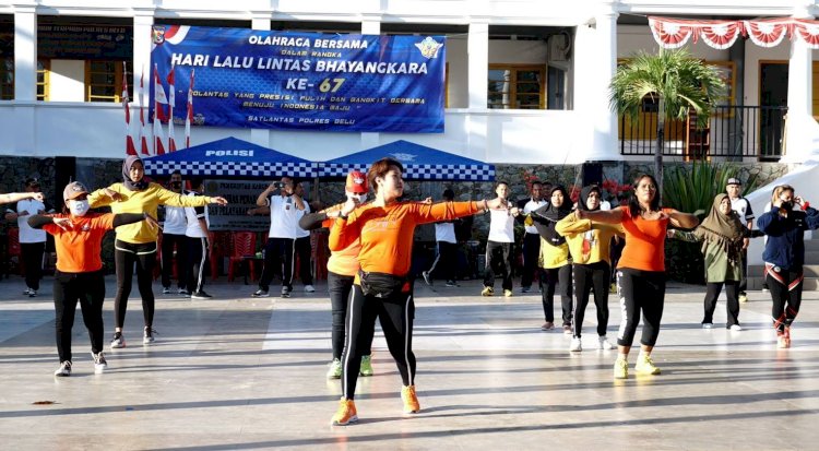 Digelar Polres Belu, Ratusan Komunitas Sepeda dan Zumba Antusias Ikut Car Free Day Sambut HUT Polantas ke 67