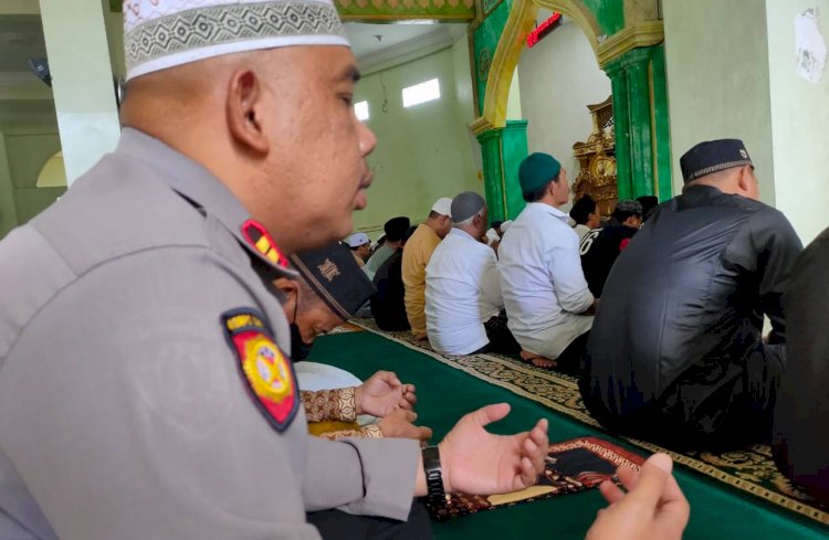 Setelah Aksi 1000 Lilin, Polres Belu Gelar Sholat Ghaib dan Doa Bersama untuk Korban Tragedi Kanjuruhan