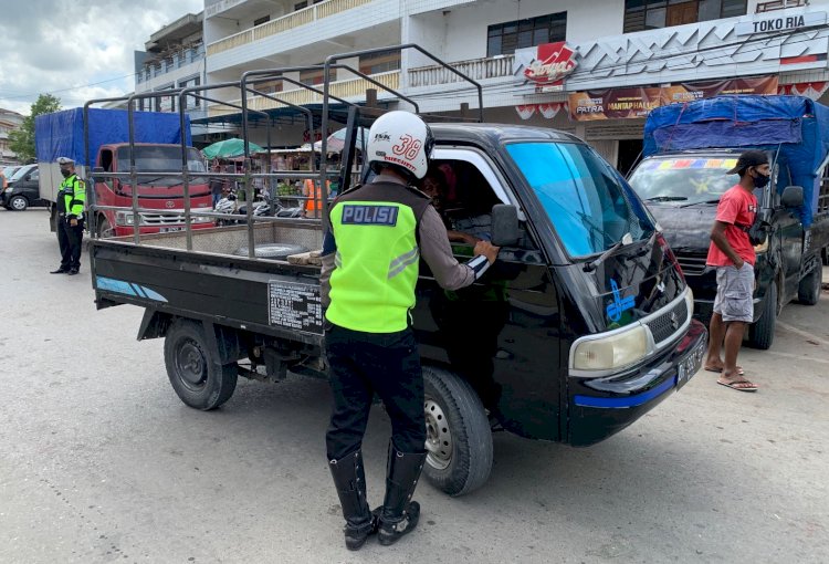 Wujudkan Kamseltibcar Lantas di Hari ke 10 Operasi, Satgas Ops Zebra Polres Belu Gelar Patroli Imbau Pengendara Tertib Berlalu Lintas