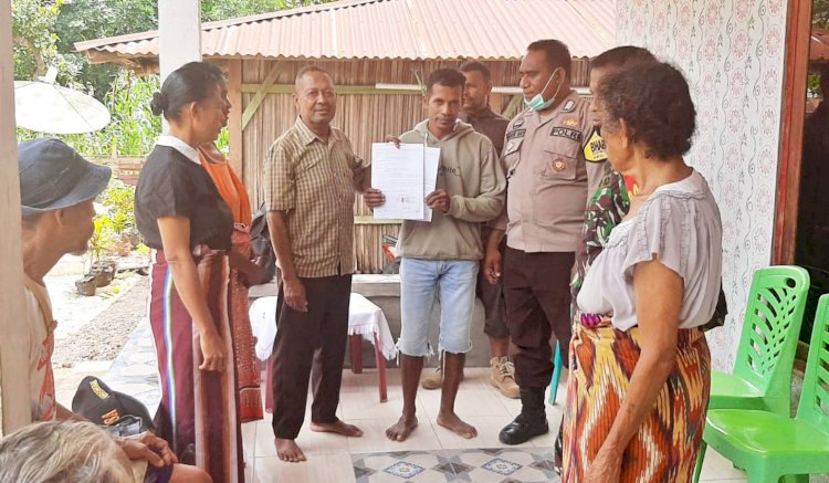 Di Mediasi Bhabinkamtibmas Umaklaran Polres Belu, Konflik Antara Ayah dan Anak di Desa Sadi Akhirnya Berakhir dengan Damai