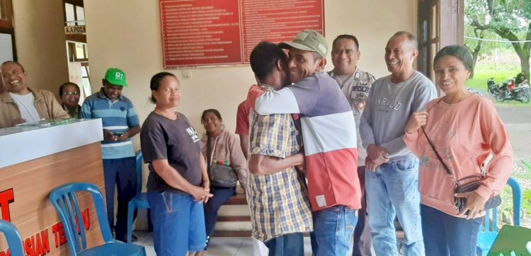 Dimediasi Bhabinkamtibmas Umaklaran Polres Belu, Kasus Pengancaman dan Pencemaran Nama Baik Warga Umaklaran Berakhir dengan Damai